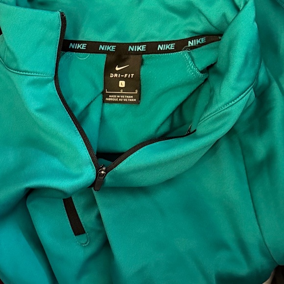 Nike NWOT Men's Dri-Fit Quarter Zip (L) - Picture 6 of 14